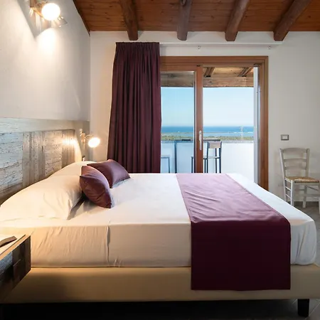 Coro E Bentu & View San Teodoro (Sardinia)