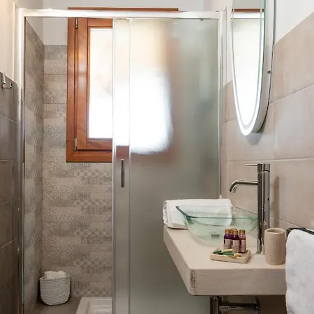 Coro E Bentu & View بيت ضيافة سان تيودورو