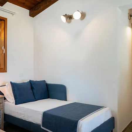 Coro E Bentu & View سان تيودورو